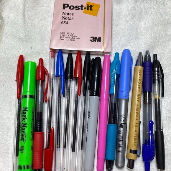 6 for$20♥️ Bundle of school office supplies - Picture 4 of 4